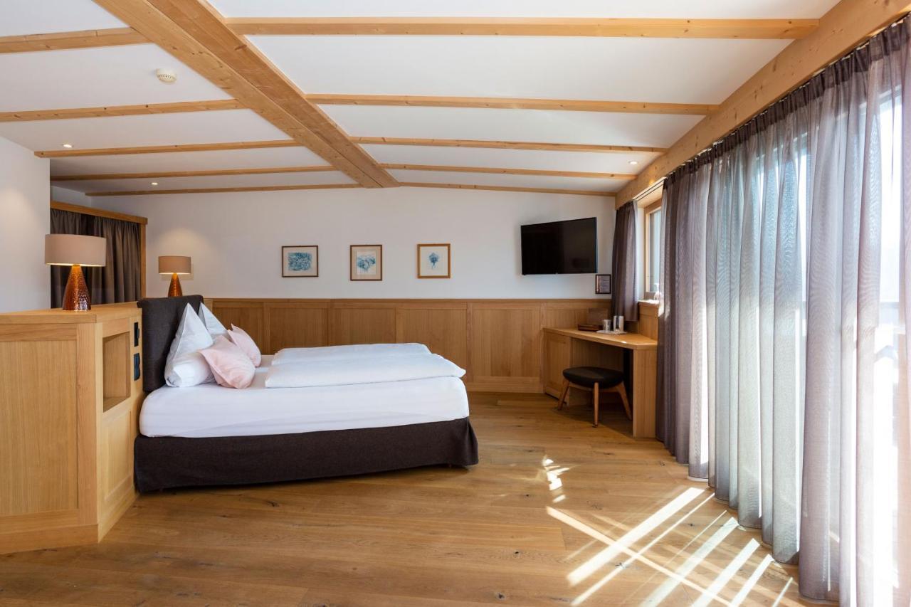 Granpanorama Hotel Stephanshof Villandro Luaran gambar