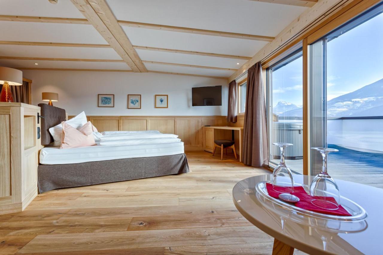 Granpanorama Hotel Stephanshof Villandro Luaran gambar